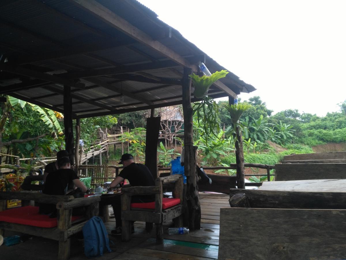 Tree Lodge Banlung Exterior foto