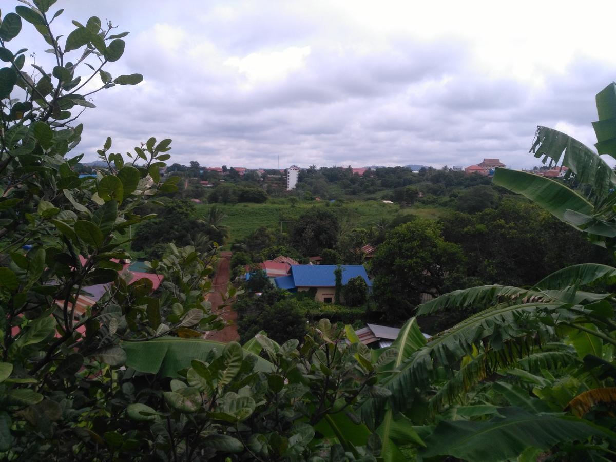 Tree Lodge Banlung Exterior foto